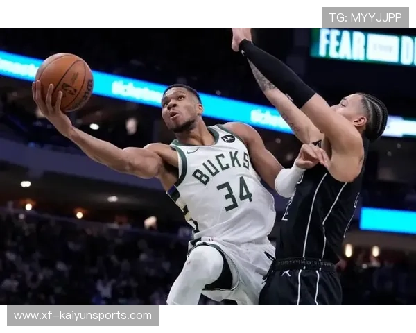 字母哥篮下连续暴扣,雄鹿主场稳稳取胜